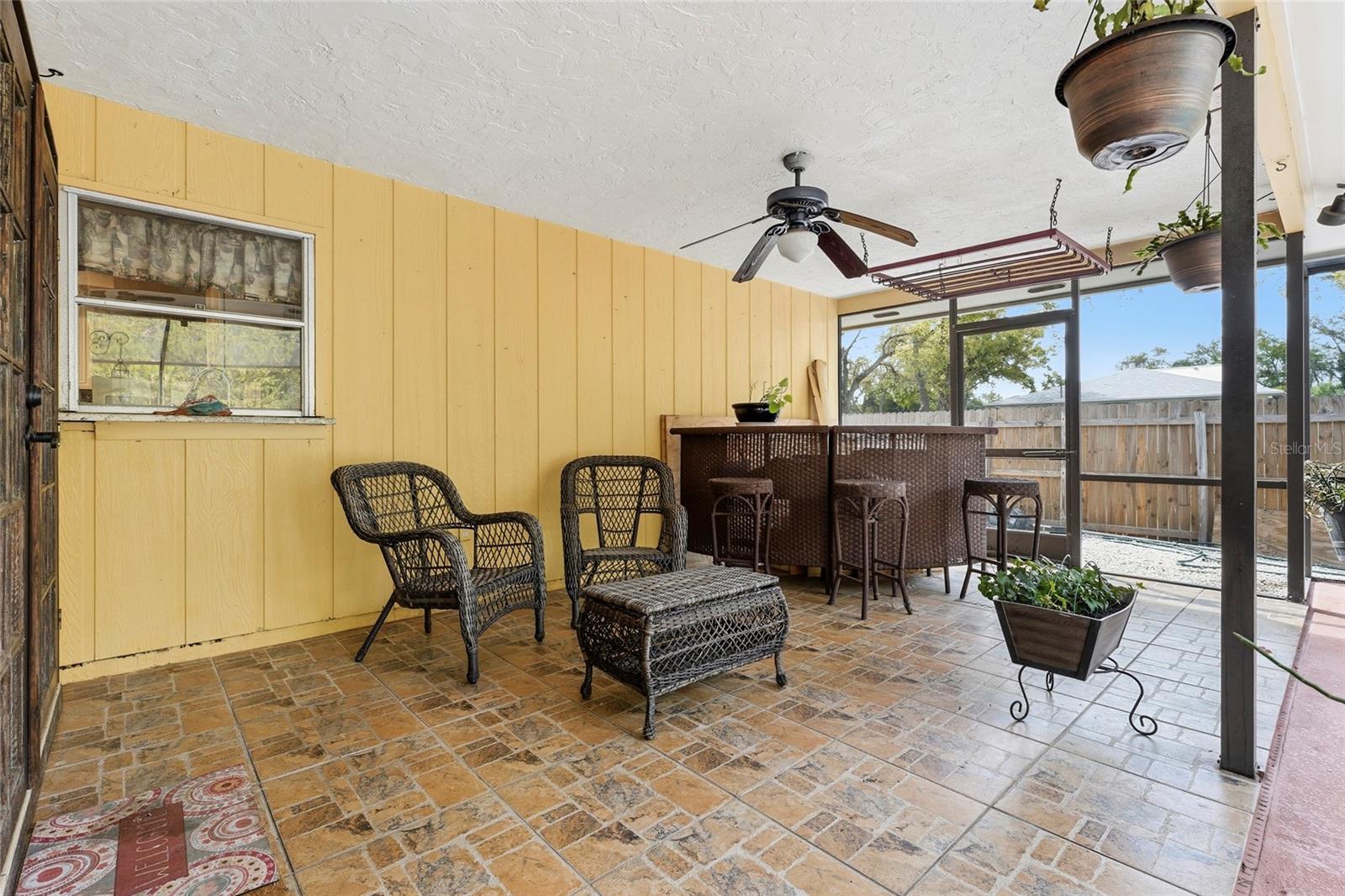 SARASOTA SPGS - Residential