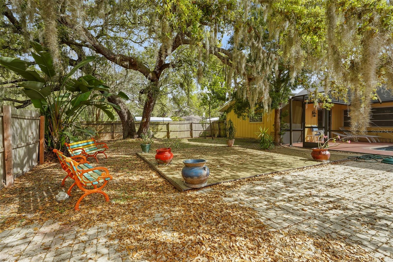 SARASOTA SPGS - Residential