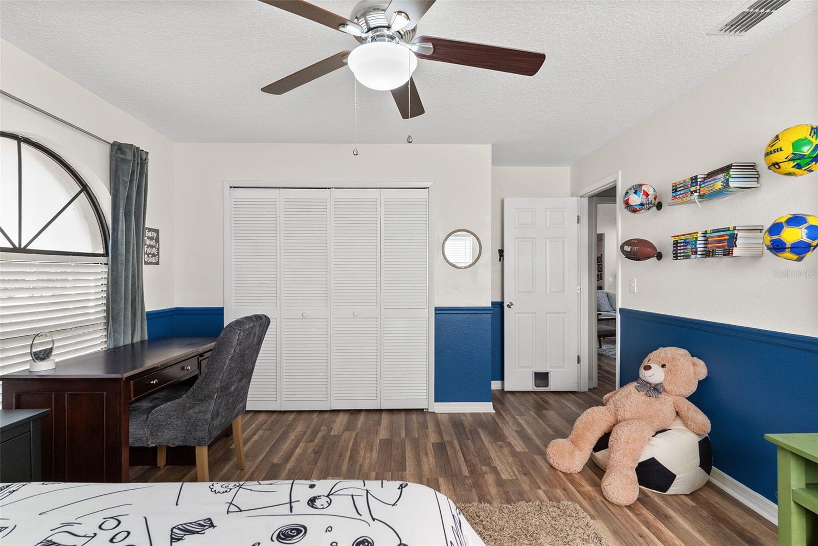 HUNTERS RUN - Residential