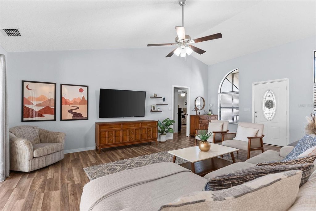 Photo of 7542 Gunstock Drive, Lakeland, FL 33809 (MLS # O6402112)