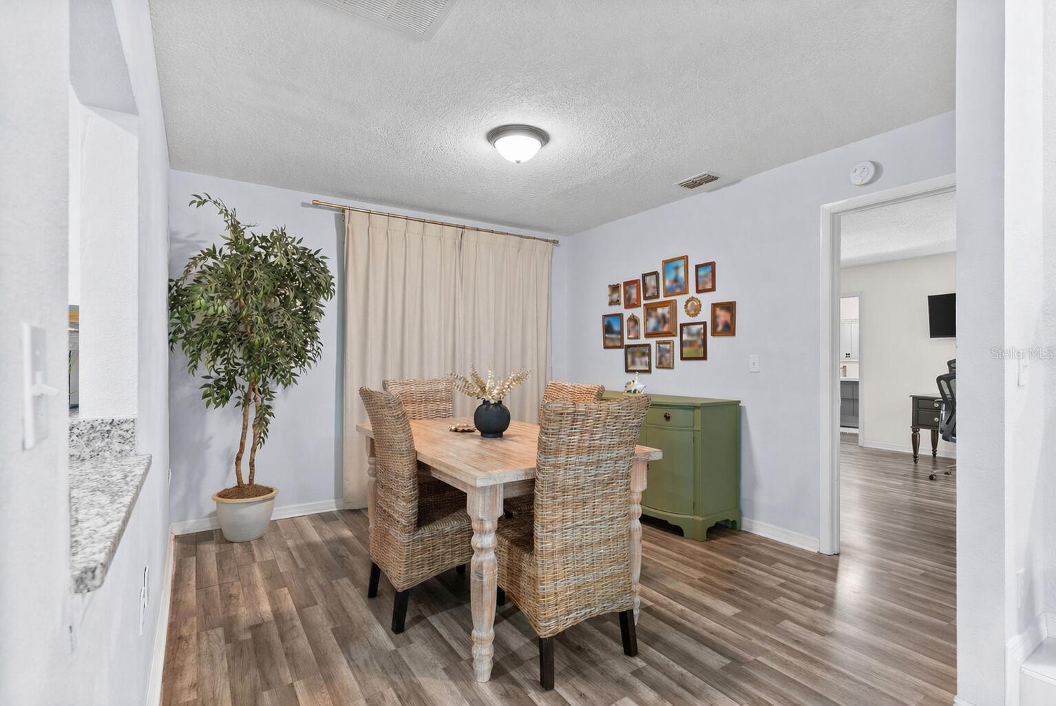 HUNTERS RUN - Residential