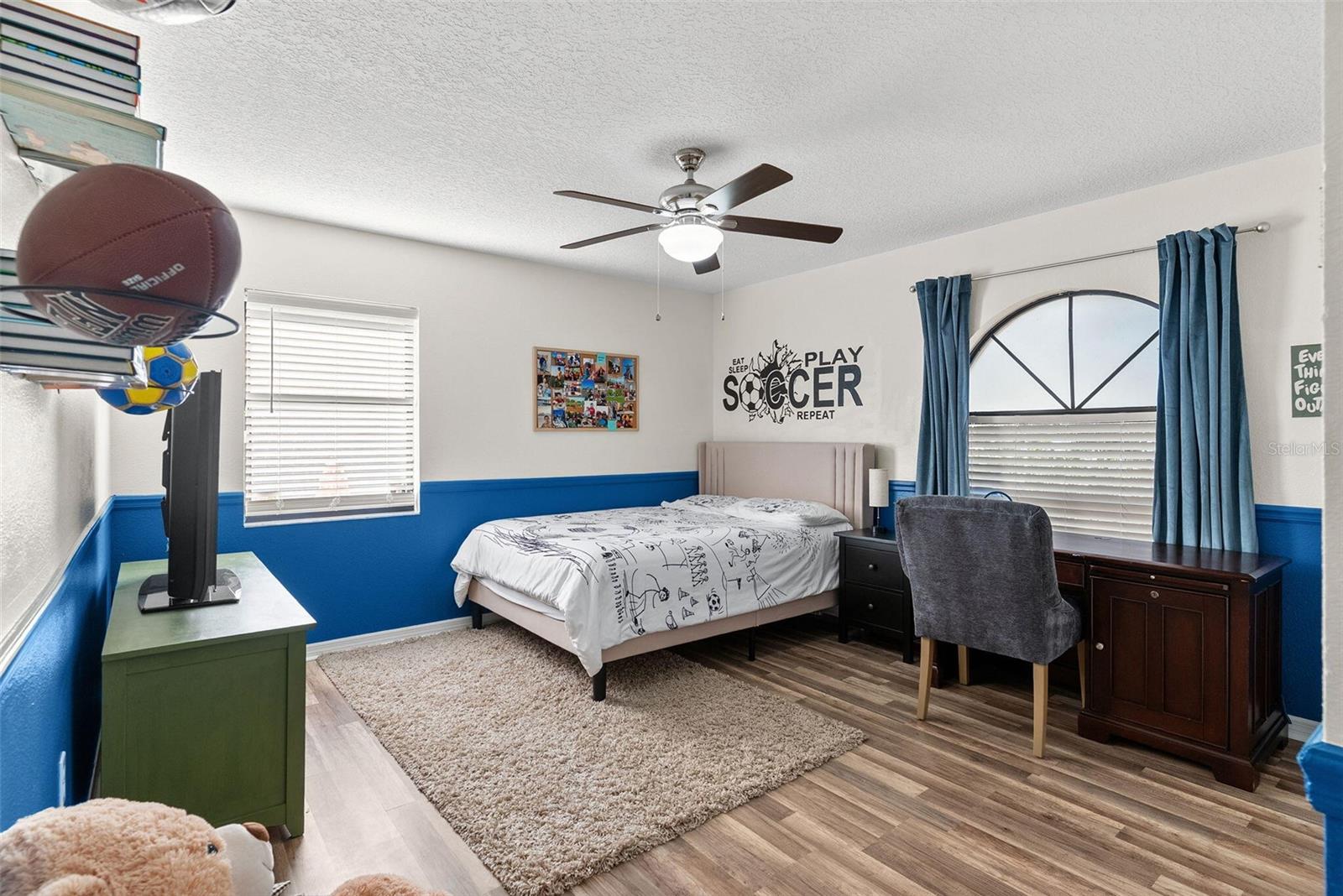 HUNTERS RUN - Residential