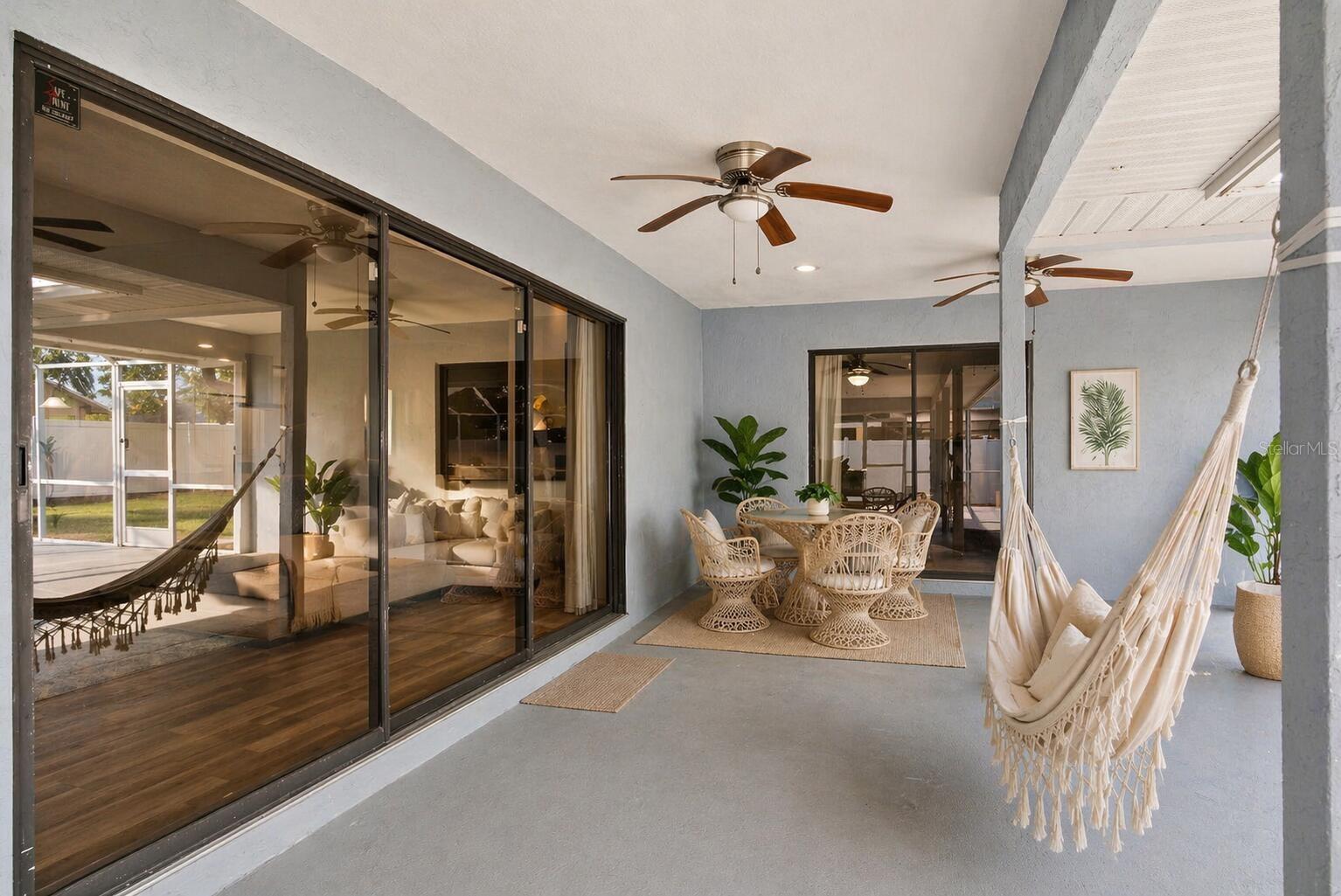 HUNTERS RUN - Residential