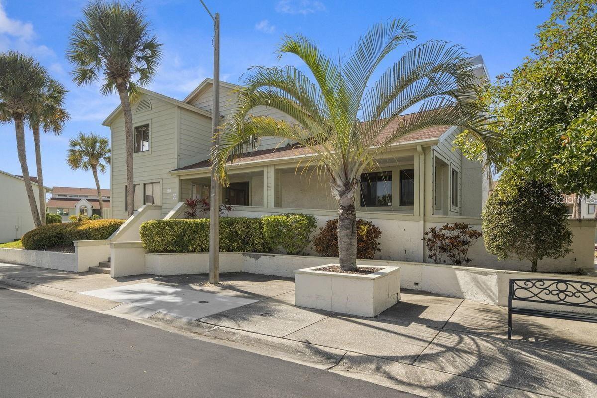 CURLEW LANDINGS - Residential