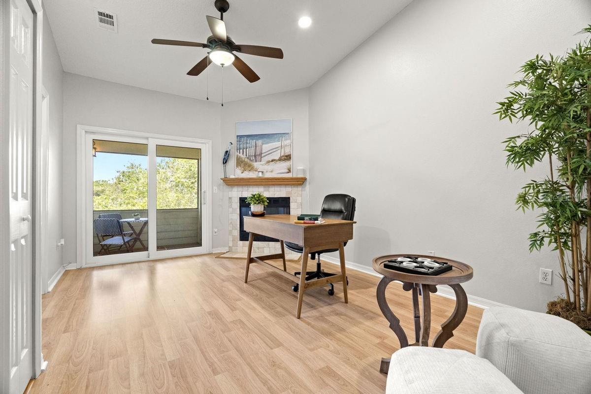 CURLEW LANDINGS - Residential