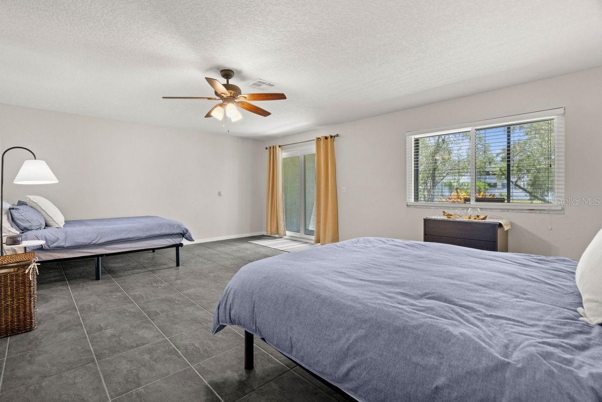 CURLEW LANDINGS - Residential