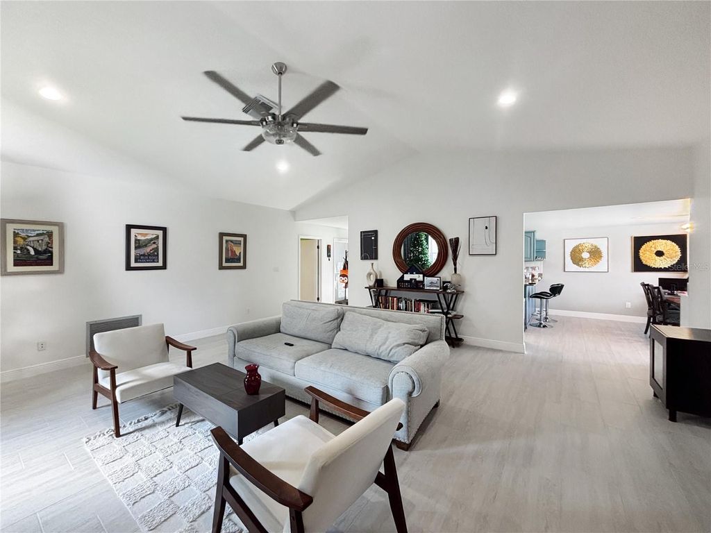 Photo of 9135 San Ambrosio Dr, Orlando, FL 32836 (MLS # O6379251)