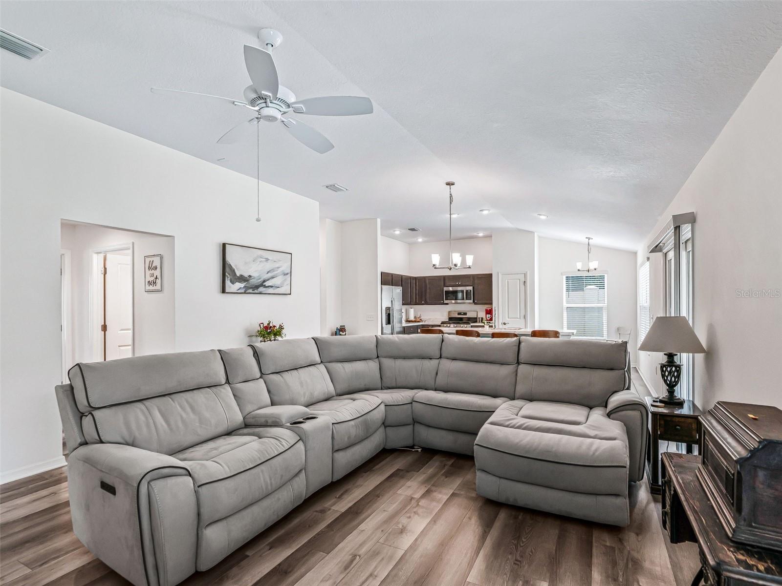 4438 CAMEO CIRCLE