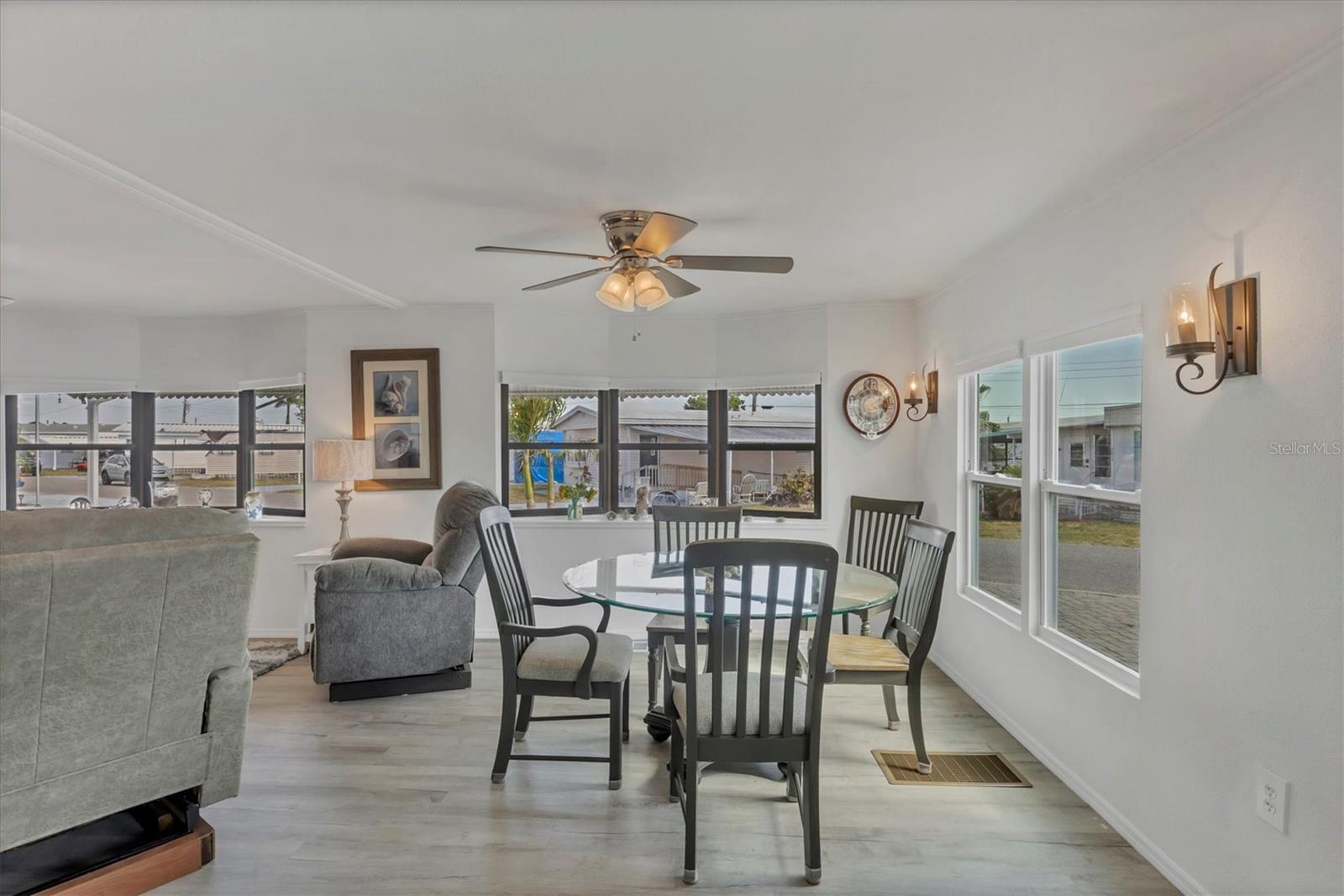 TRAILER ESTATES - Residential