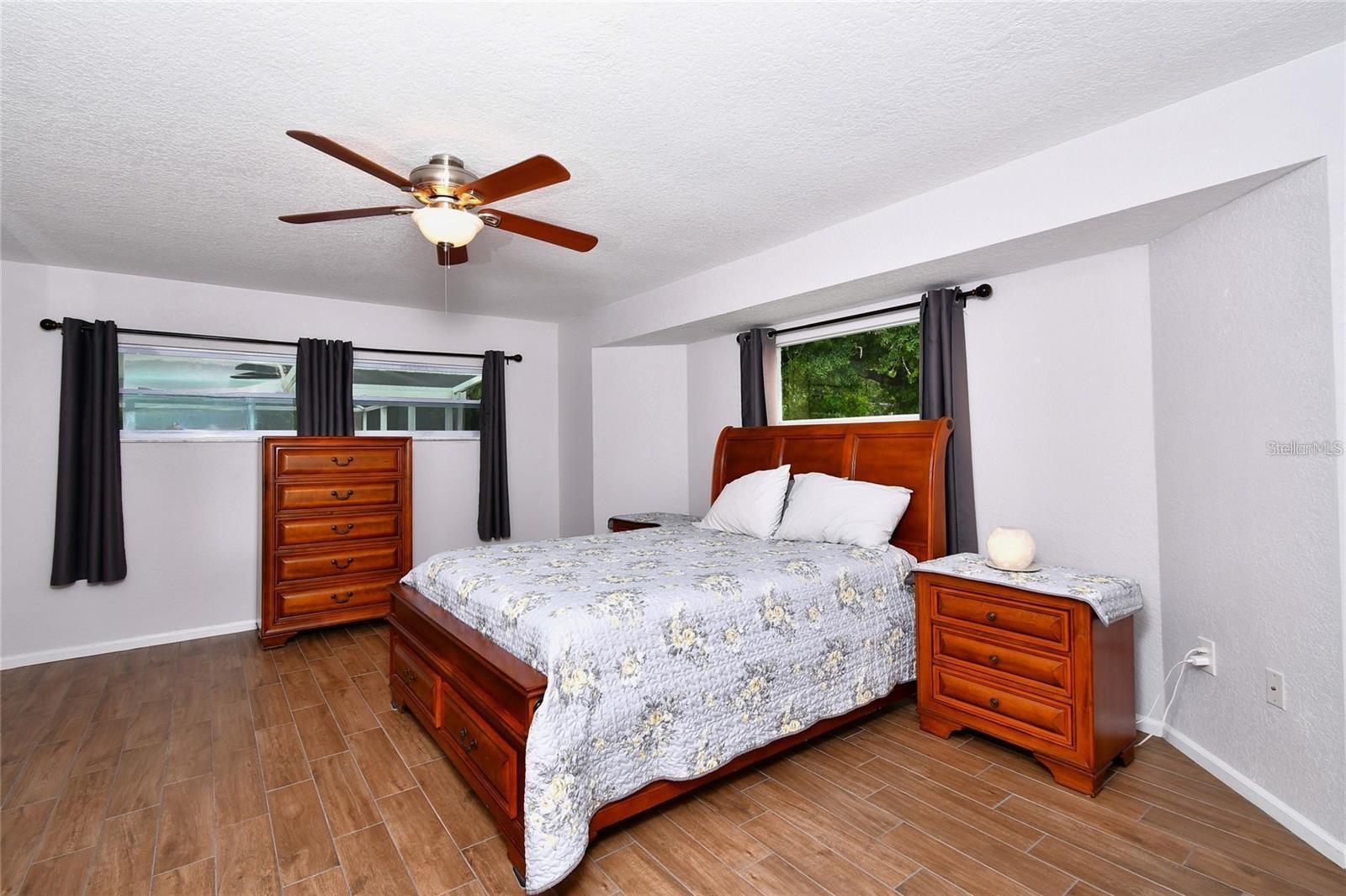 HARBORSIDE WOODS SUB - Residential