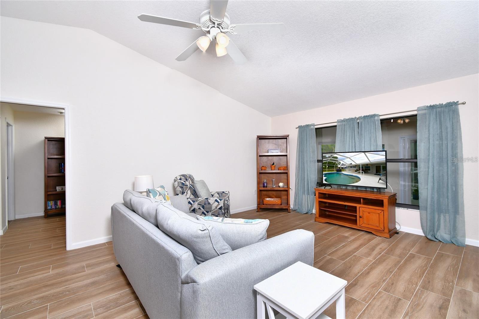 HARBORSIDE WOODS SUB - Residential