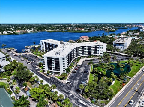 Property photo of 5855 Midnight Pass Road 222, Sarasota, FL 34242