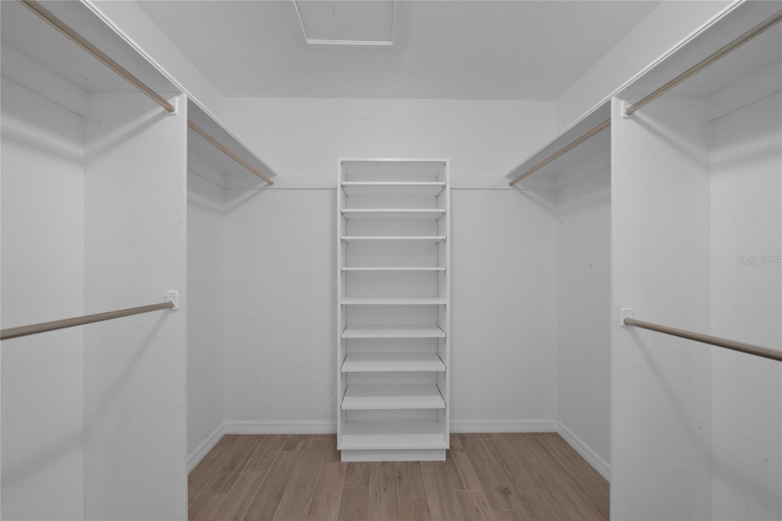 FAIRWAY OAKS UNIT 1 - Residential