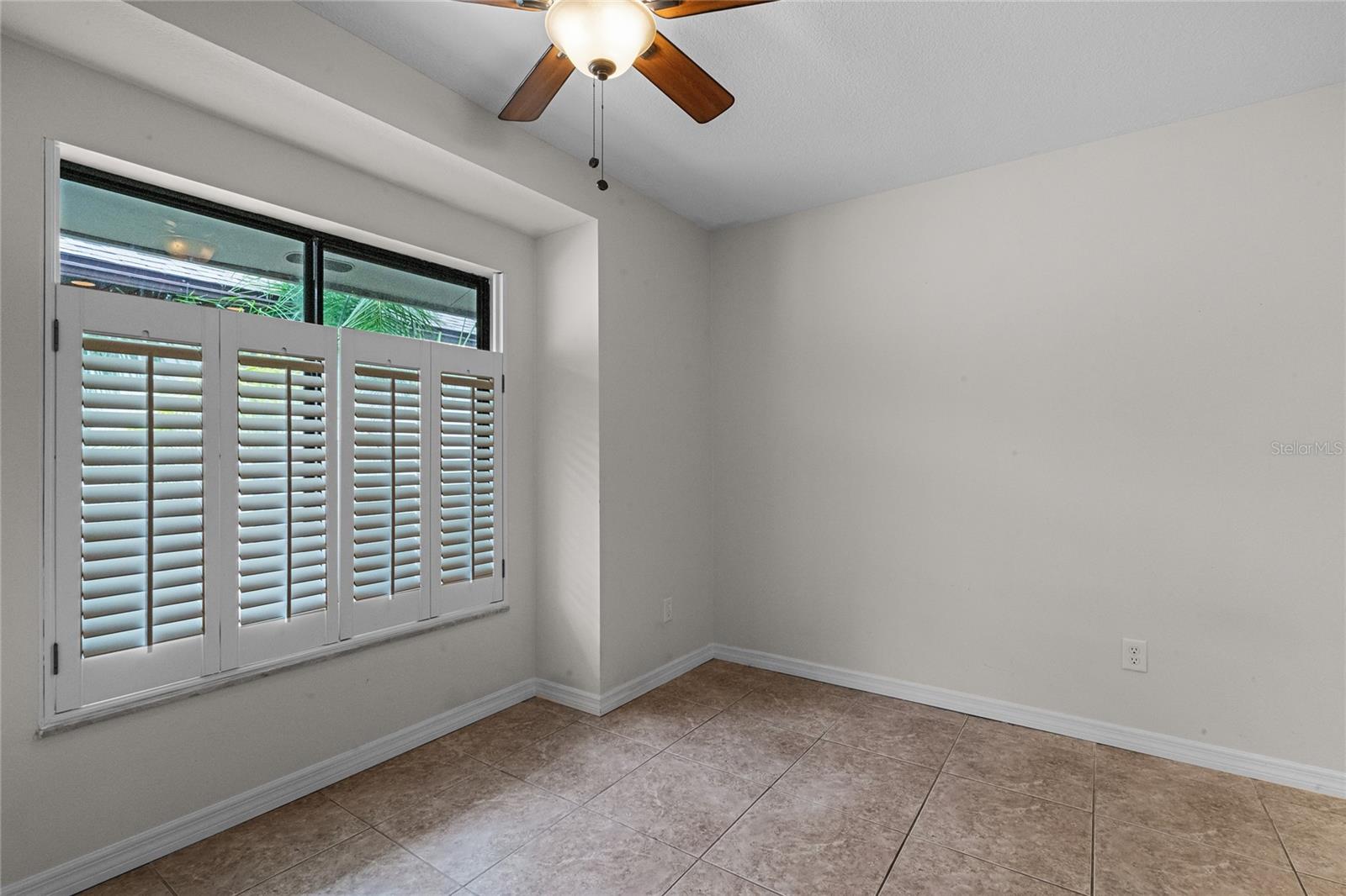 FAIRWAY OAKS UNIT 1 - Residential