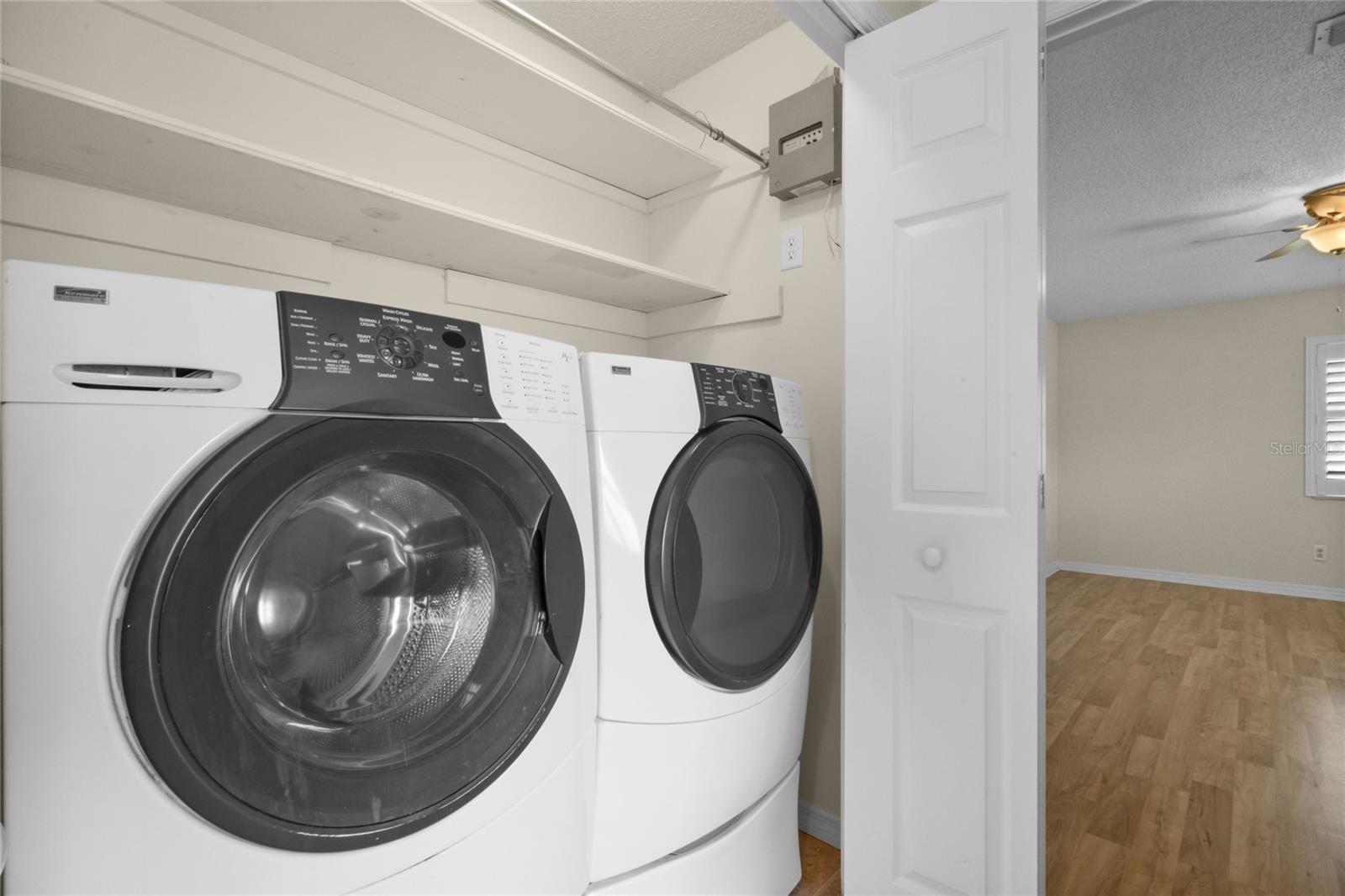 FAIRWAY OAKS UNIT 1 - Residential