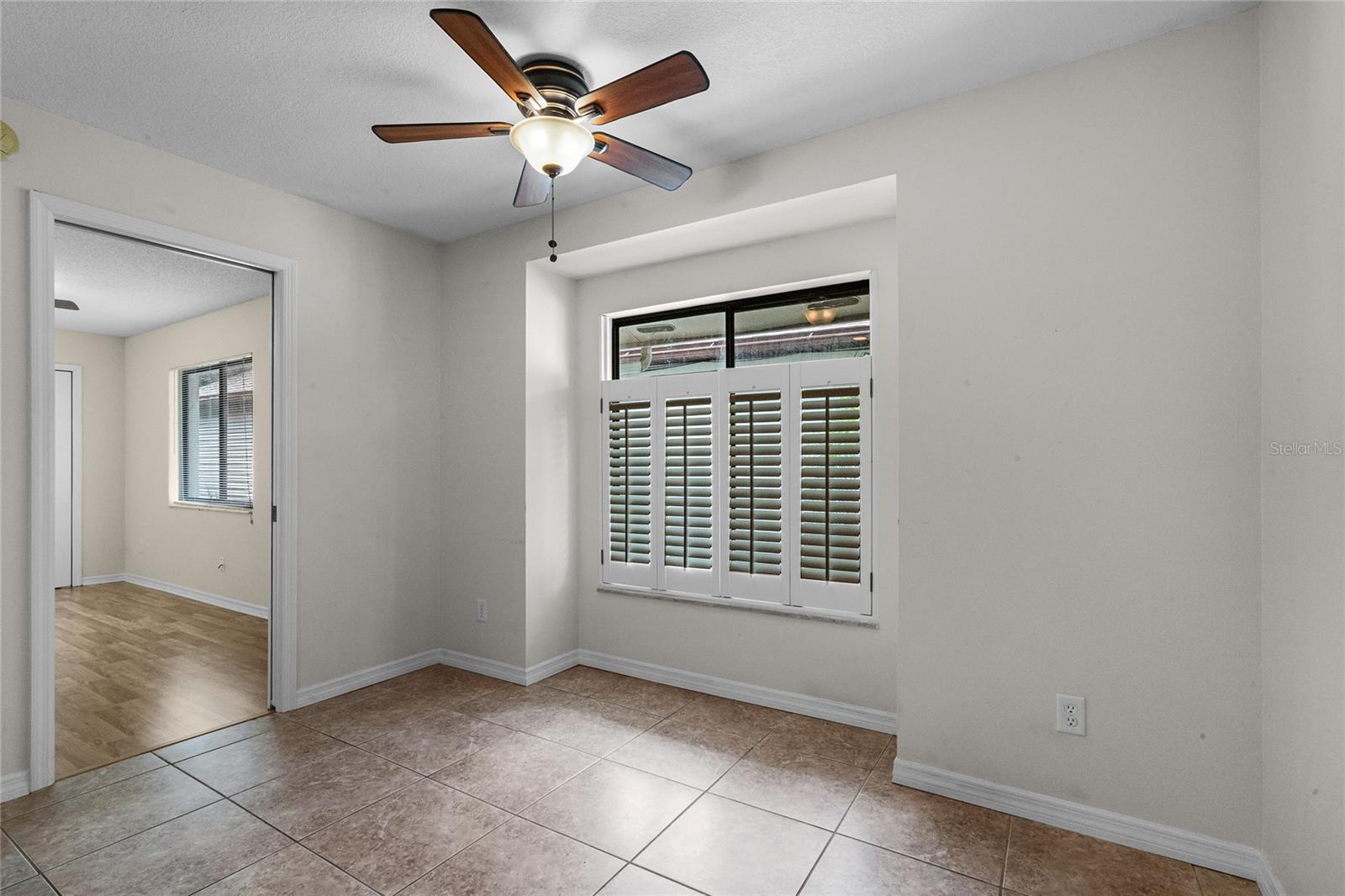 FAIRWAY OAKS UNIT 1 - Residential