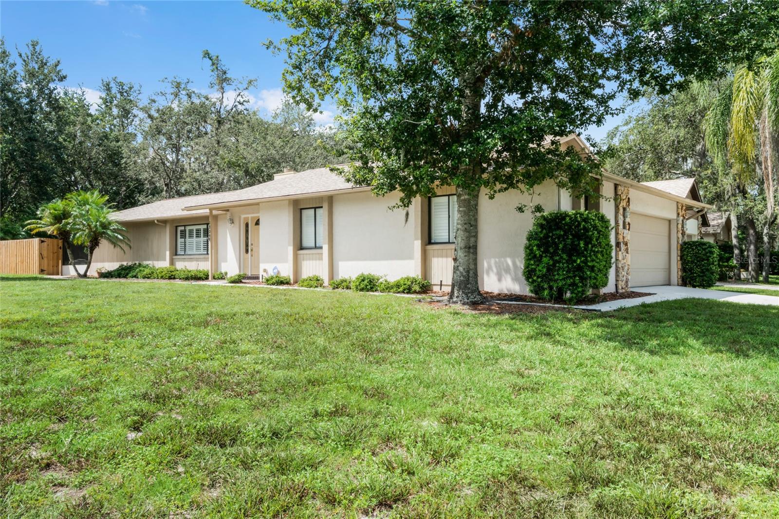 FAIRWAY OAKS UNIT 1 - Residential