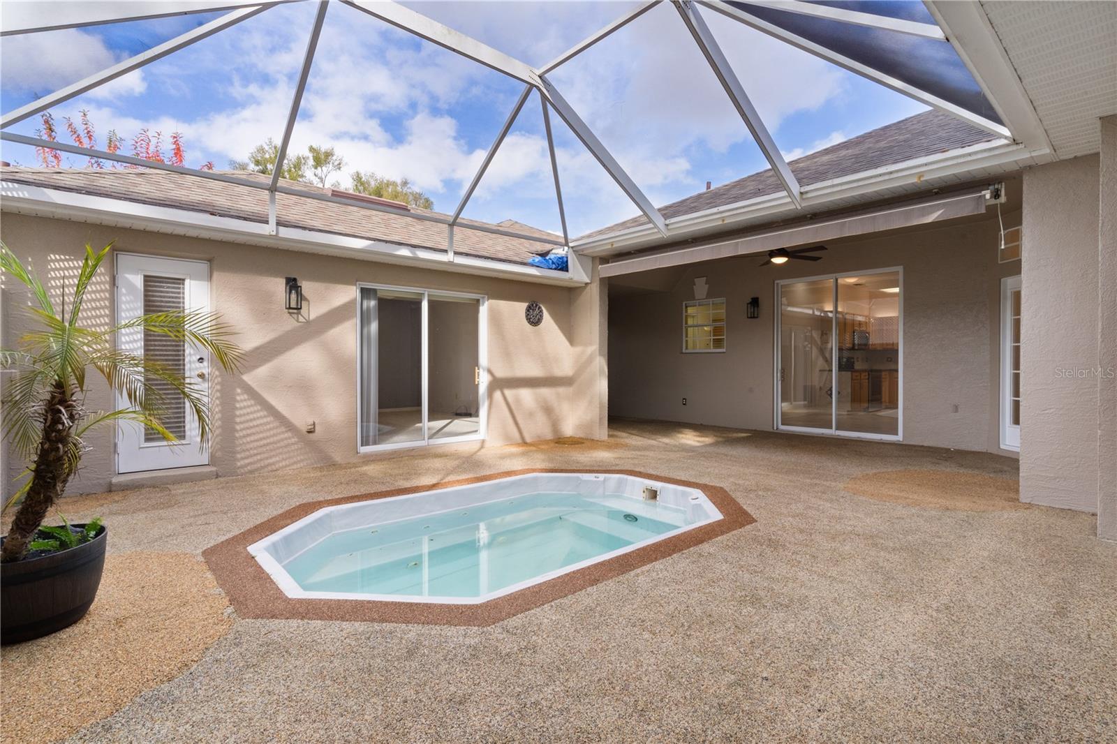 3614 KINGSWOOD COURT