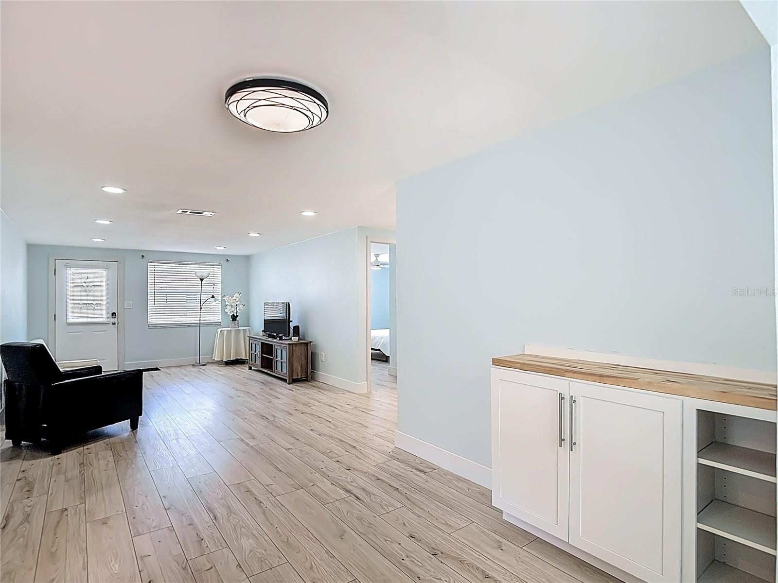 FLOR A MAR - Residential