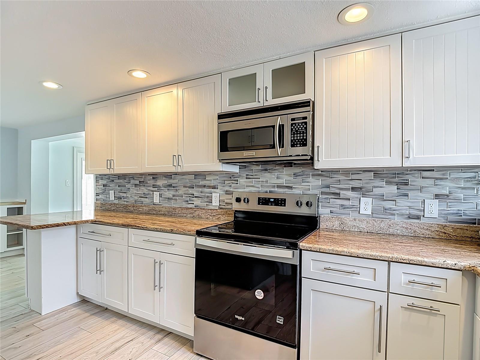 FLOR A MAR - Residential