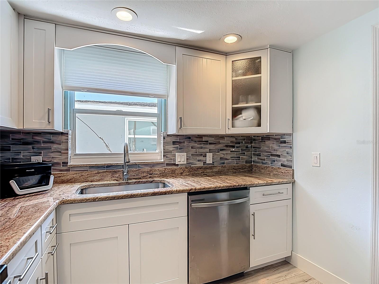 FLOR A MAR - Residential