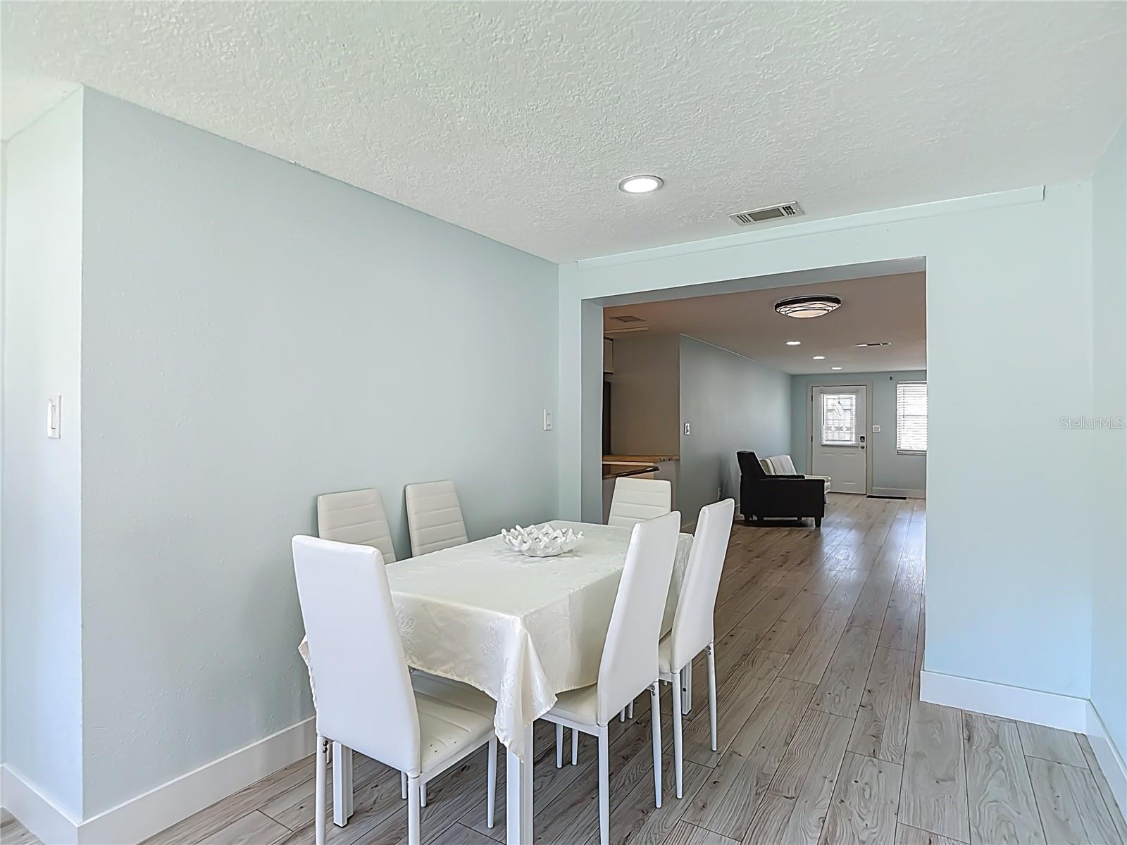 FLOR A MAR - Residential