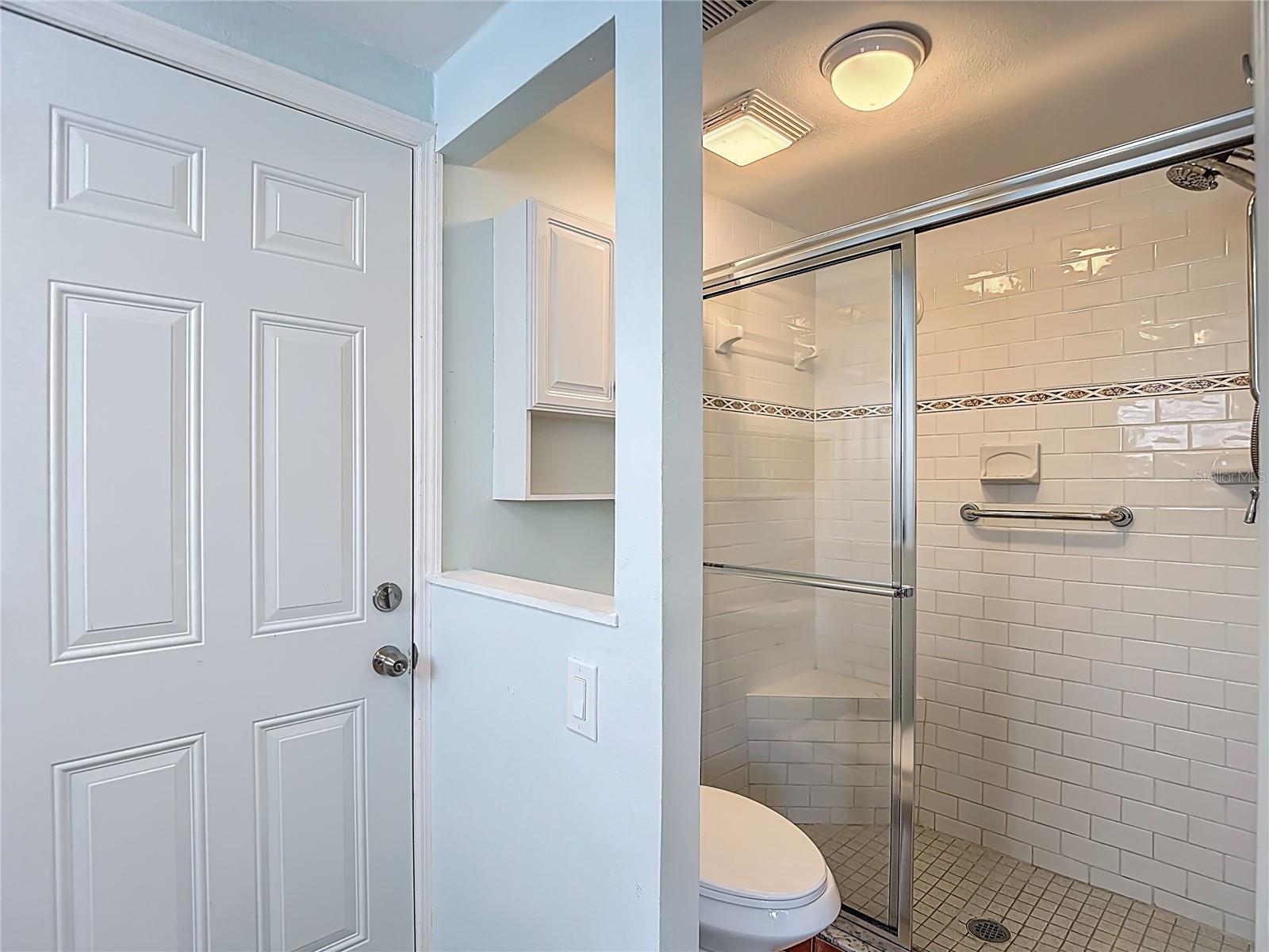 FLOR A MAR - Residential