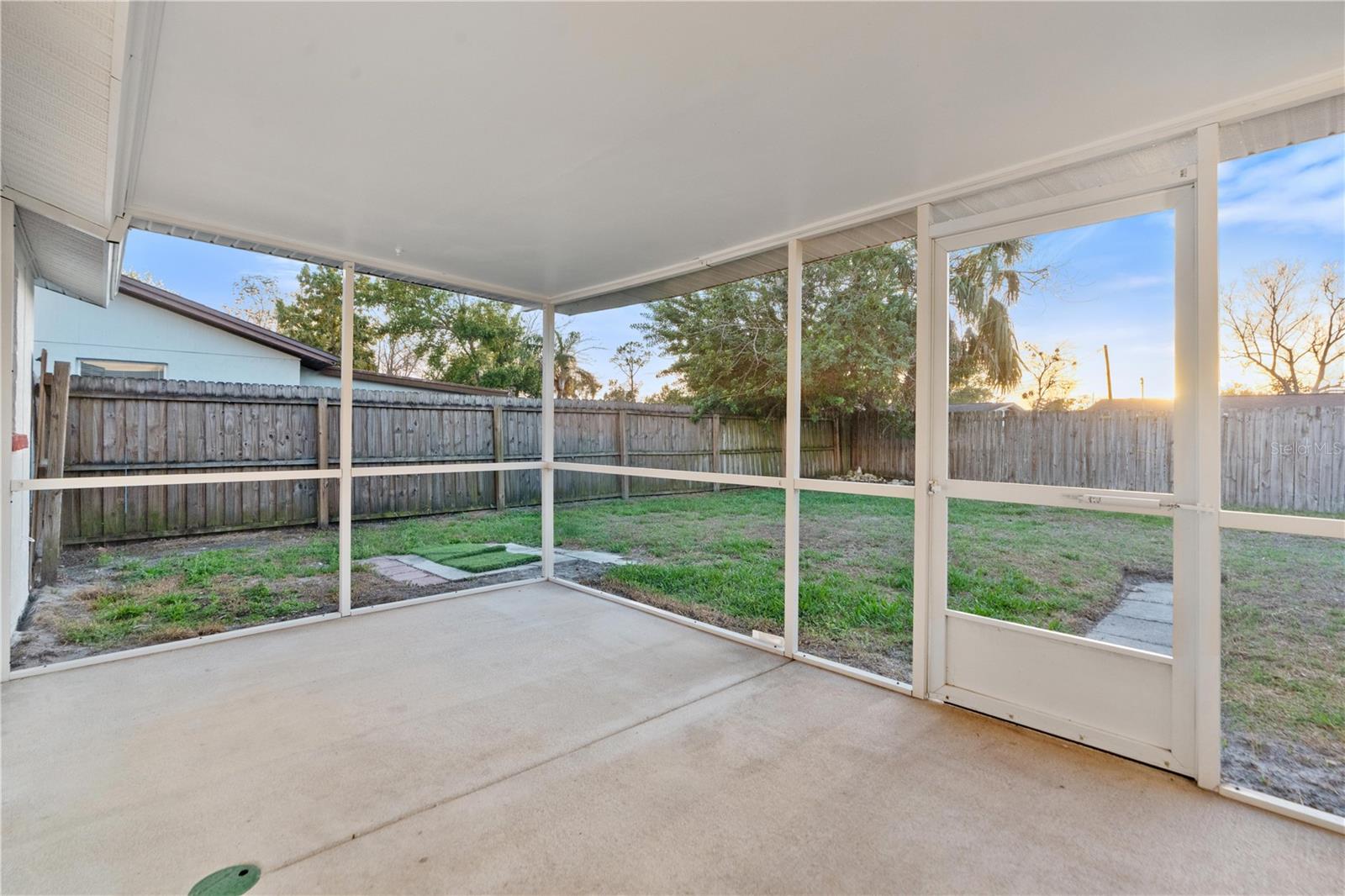 BROWN ACRES - Residential