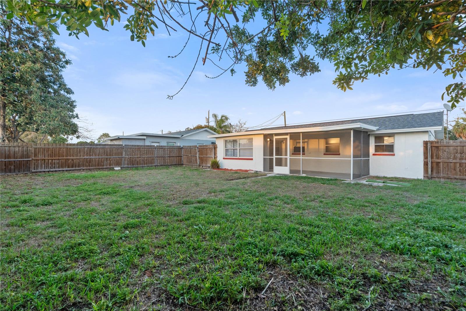 BROWN ACRES - Residential