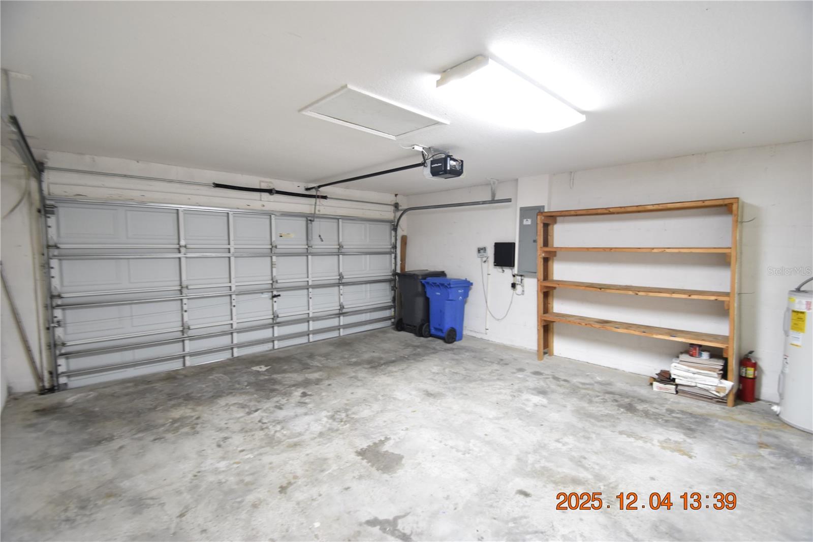 SUMMERFIELD VILLAGE 1 TR 7 - Residential Lease