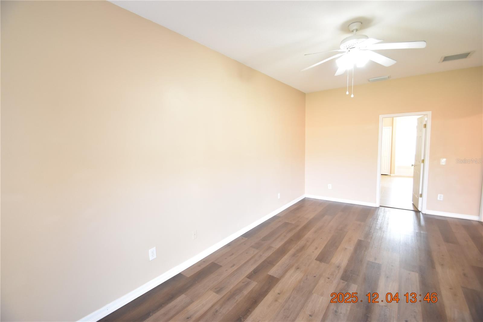 SUMMERFIELD VILLAGE 1 TR 7 - Residential Lease