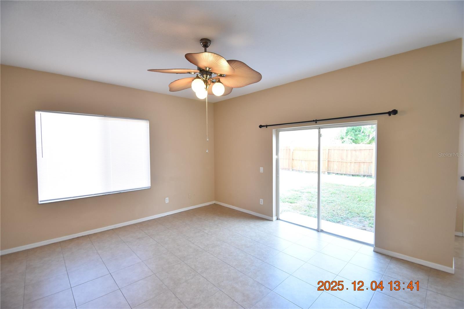 SUMMERFIELD VILLAGE 1 TR 7 - Residential Lease