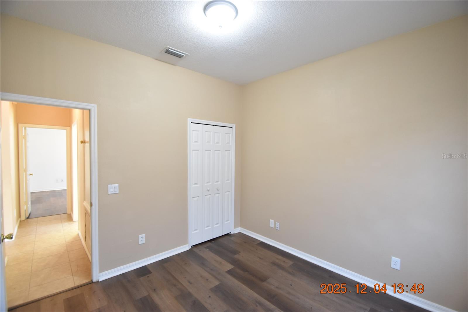 SUMMERFIELD VILLAGE 1 TR 7 - Residential Lease