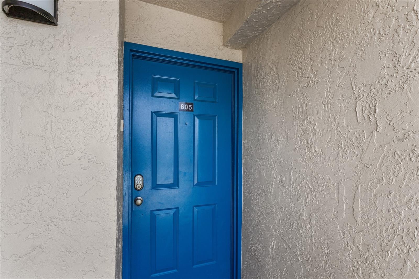 20040 GULF BOULEVARD 605