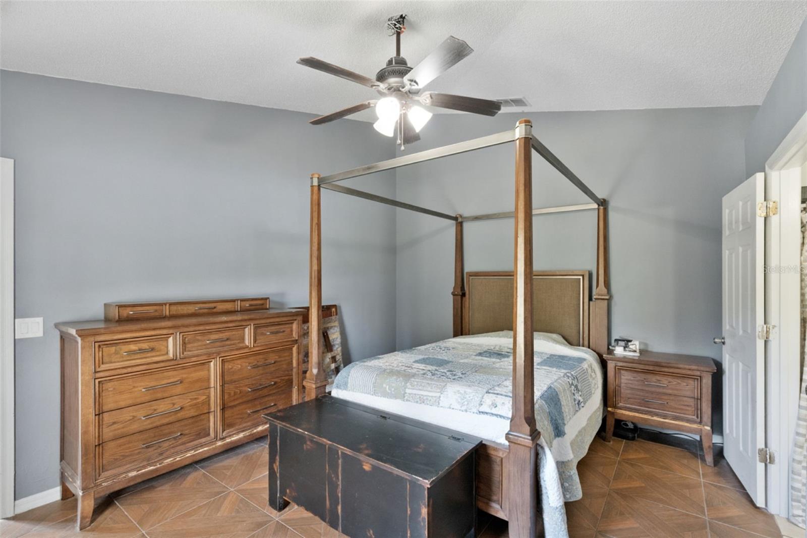 DELTONA LAKES UNIT 68 - Residential