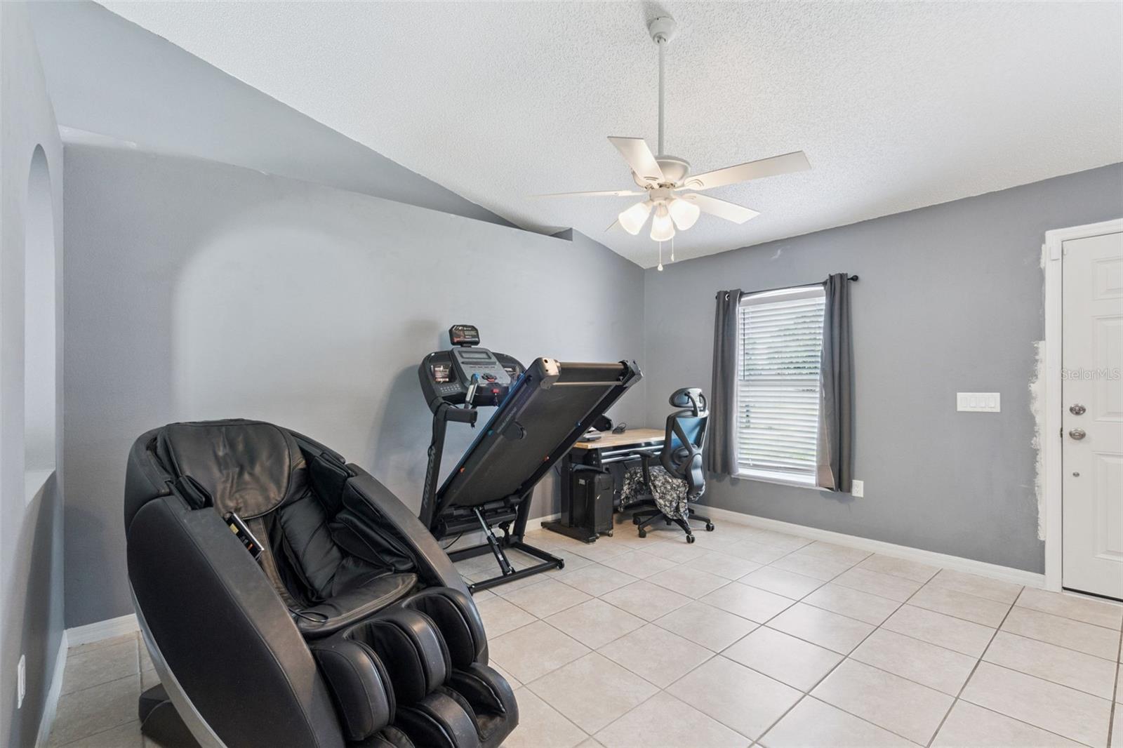 DELTONA LAKES UNIT 68 - Residential