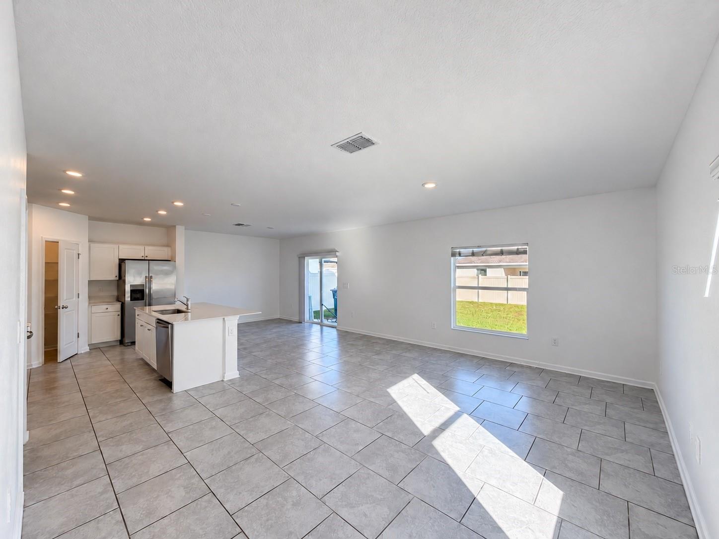 441 SANDBAR LANE
