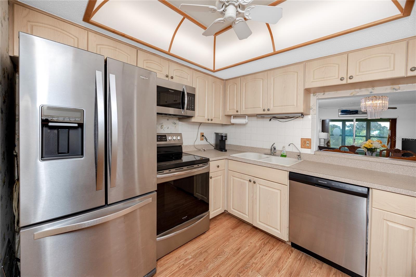 821 DELEON COURT 309