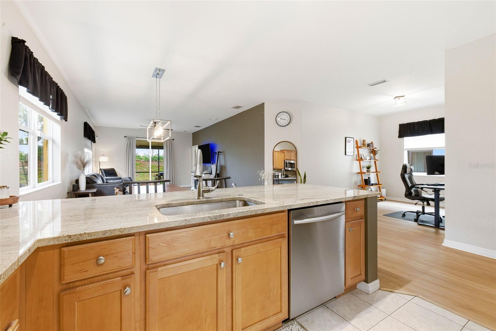 LIGHTHOUSE COVE AT HERITAGE HARBOUR UN 1 - Residential