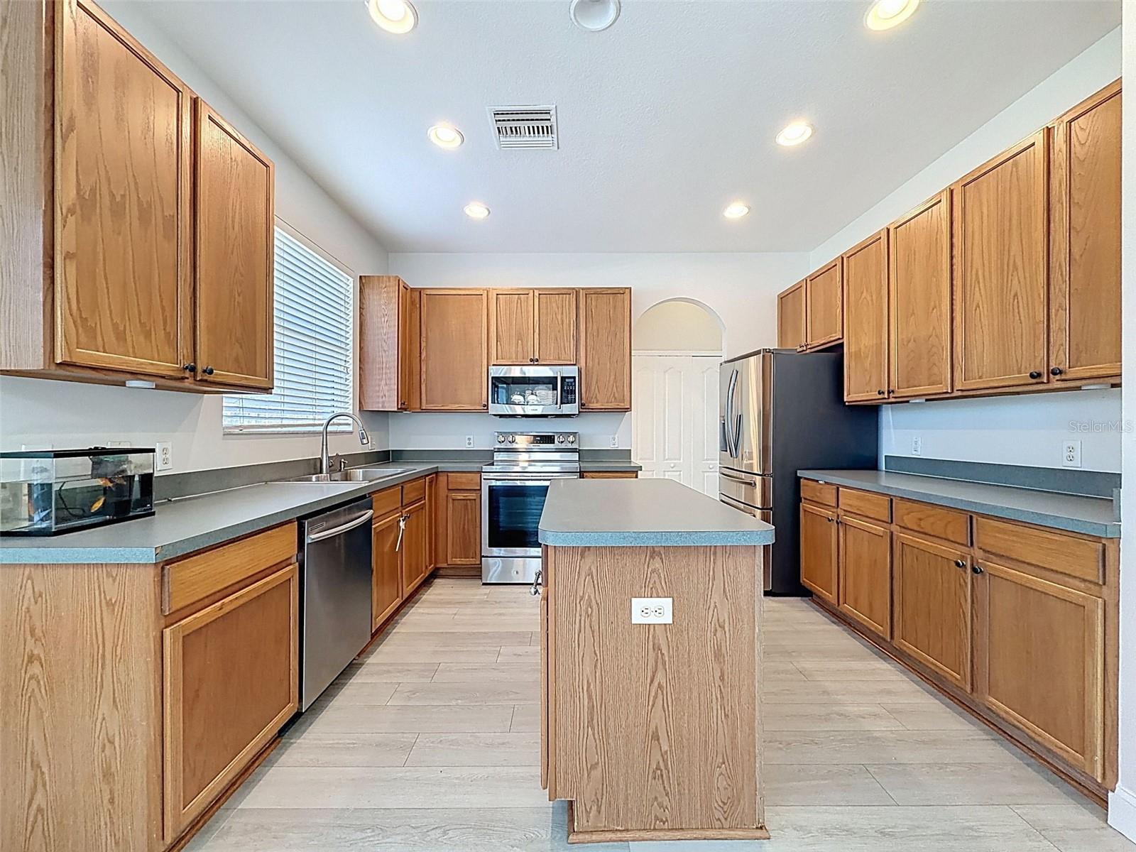 SEVEN OAKS PRCL S-8B1 - Residential