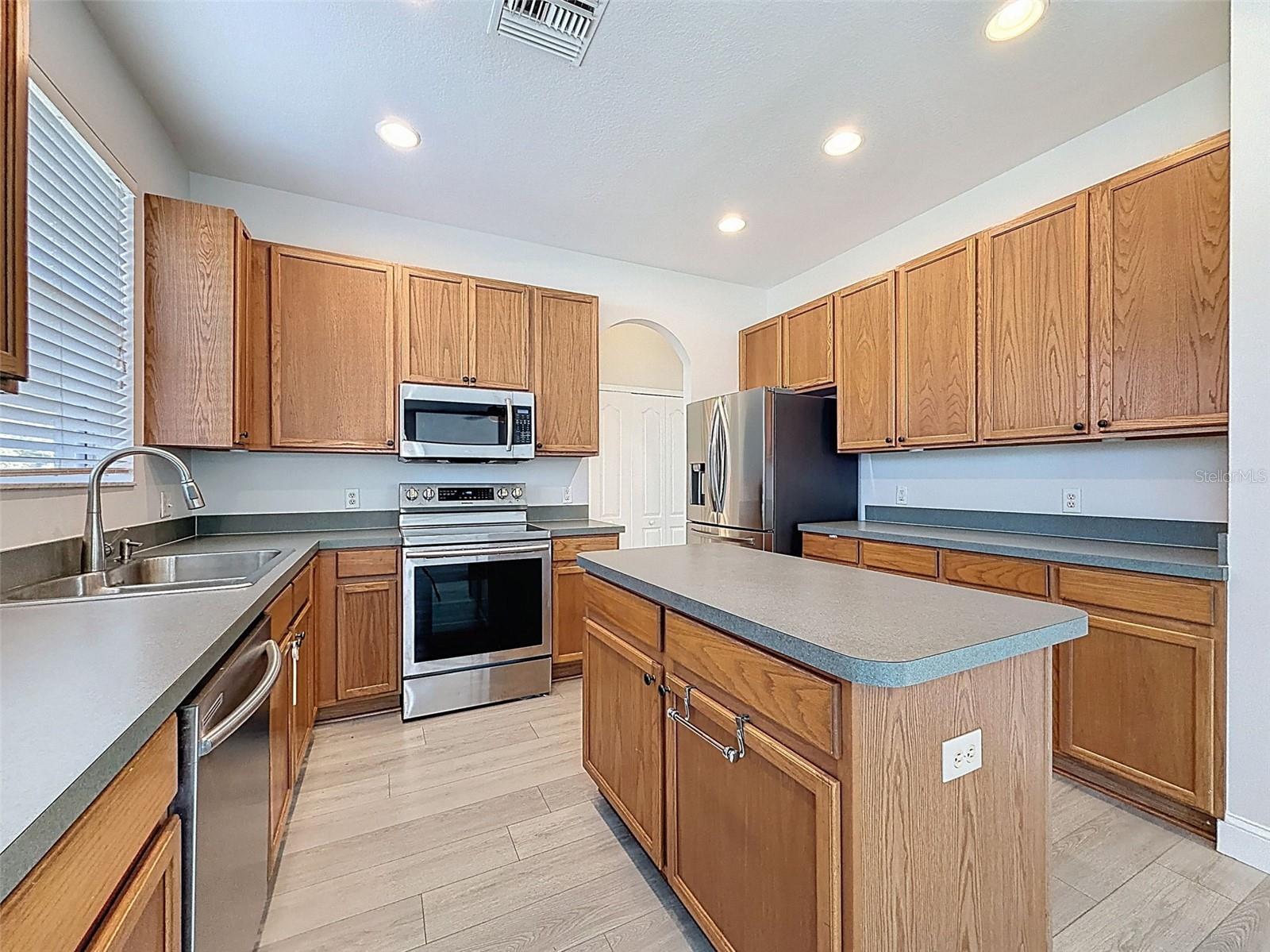 SEVEN OAKS PRCL S-8B1 - Residential