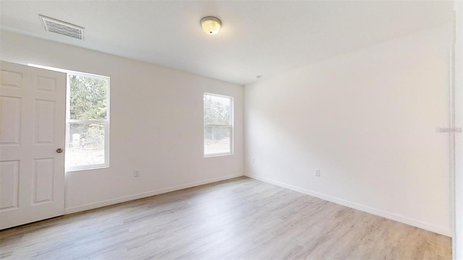 RAINBOW PARK - Residential