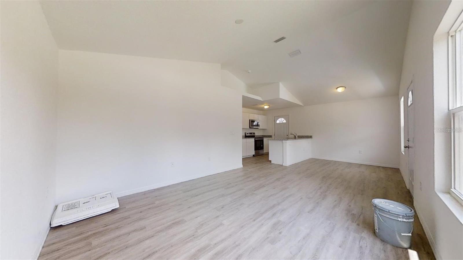 RAINBOW PARK - Residential