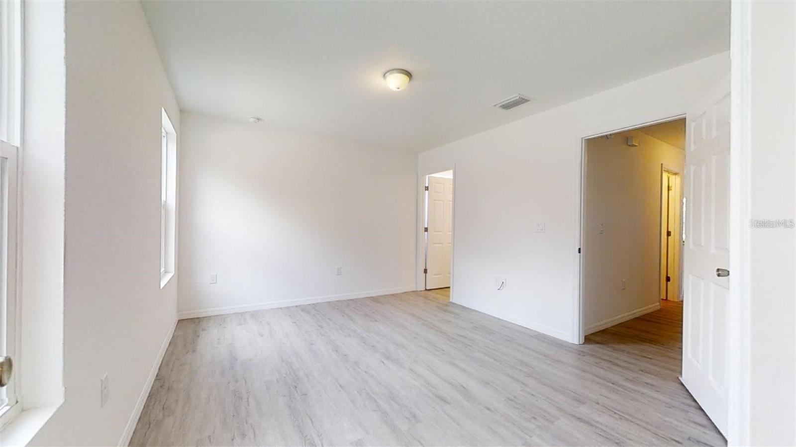 RAINBOW PARK - Residential