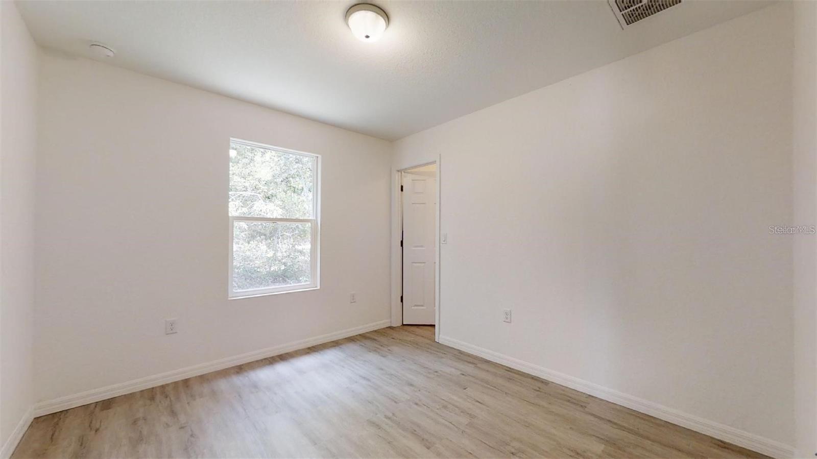 RAINBOW PARK - Residential