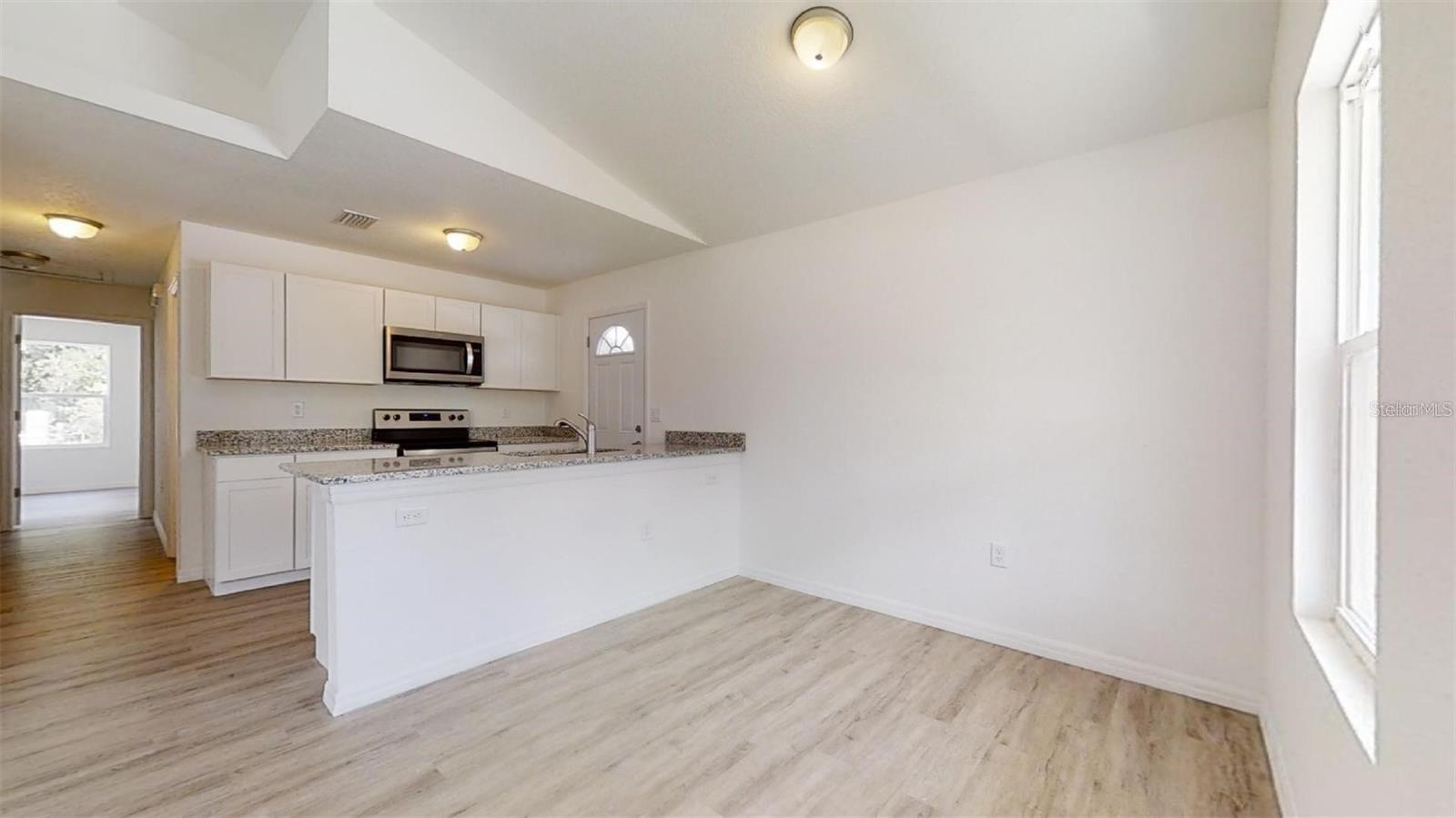 RAINBOW PARK - Residential