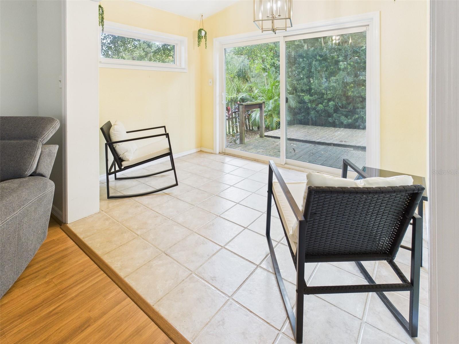 MOUNT DORA DONNELLY VILLAGE - Residential