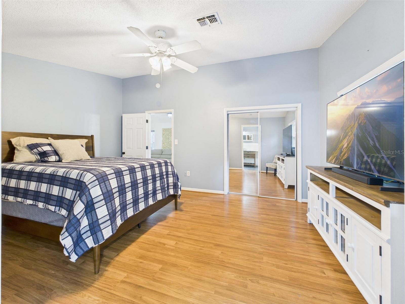 MOUNT DORA DONNELLY VILLAGE - Residential