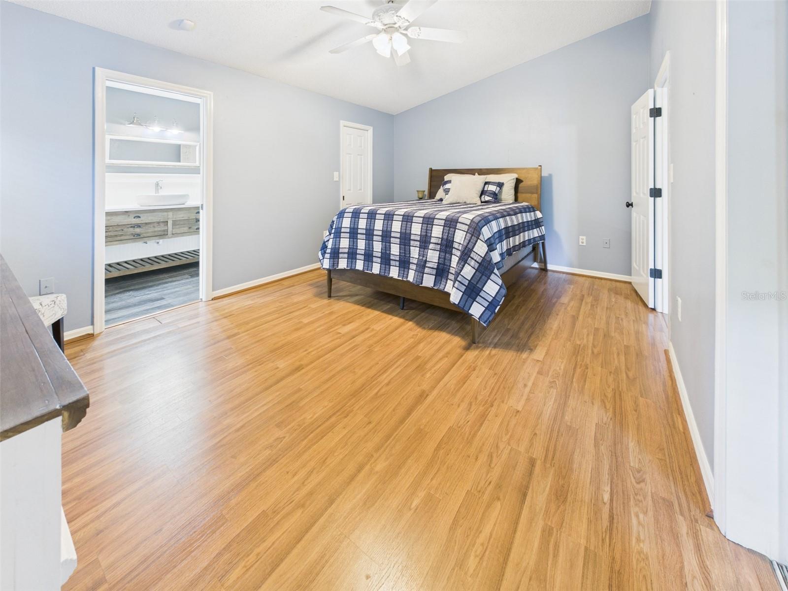 MOUNT DORA DONNELLY VILLAGE - Residential