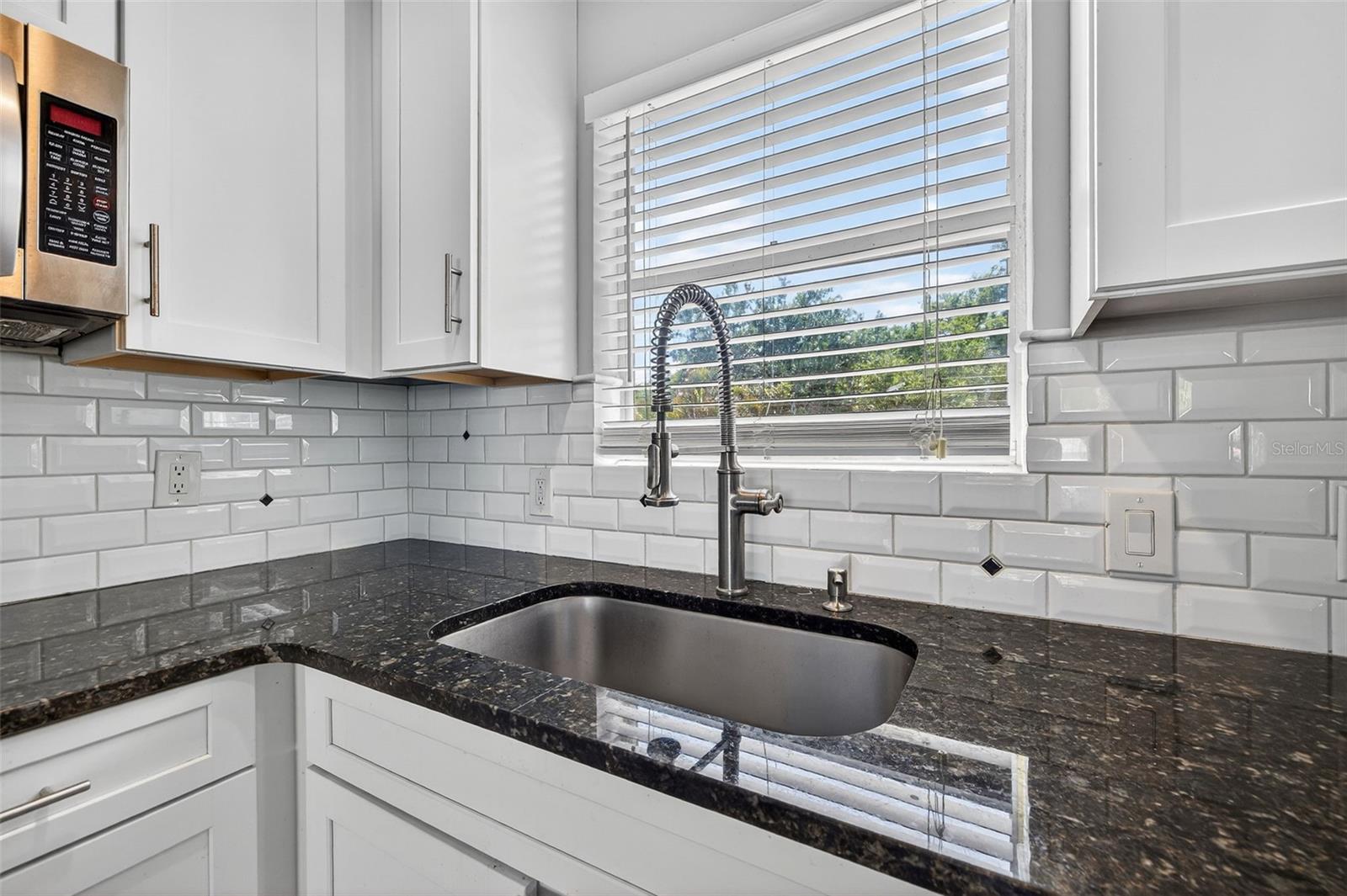 SNELL SHORES - Residential